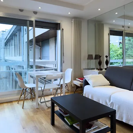 Apartment Penbed -1br - Proche Champs Elysees
